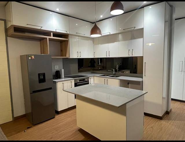 2 BEDROOM APARTMENT FOR SALE IN BROOKLYN